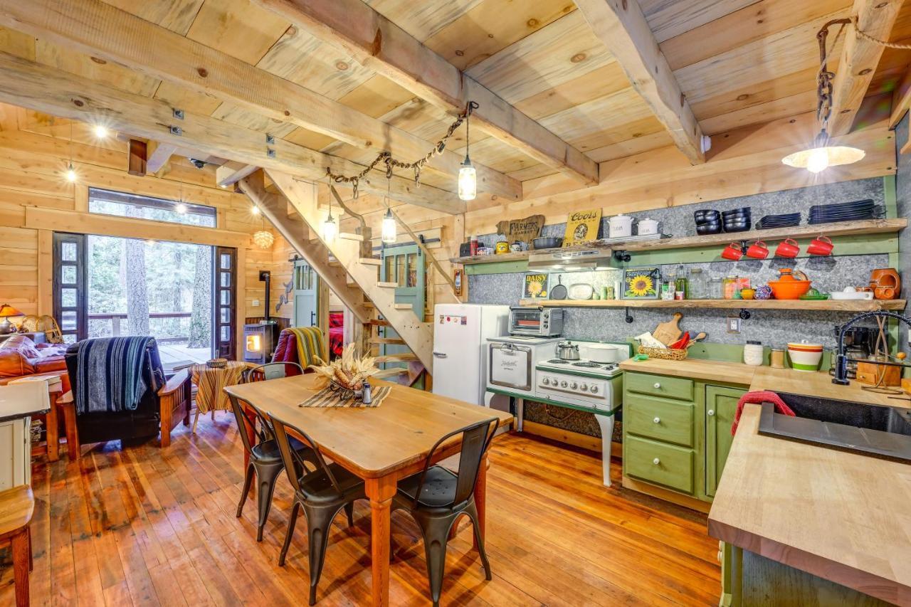 Enchanting Creekside Cabin Near Kings Canyon Park! Badger Ngoại thất bức ảnh