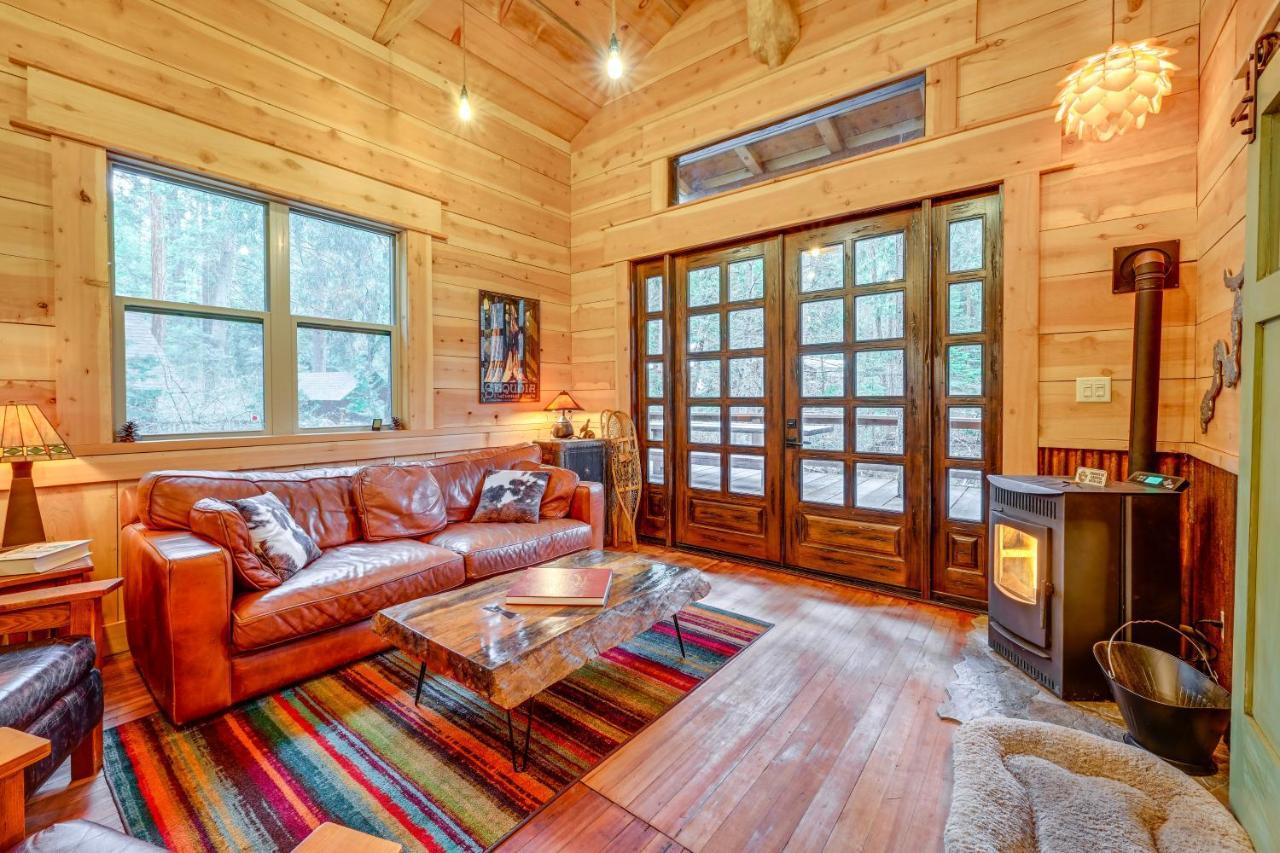 Enchanting Creekside Cabin Near Kings Canyon Park! Badger Ngoại thất bức ảnh